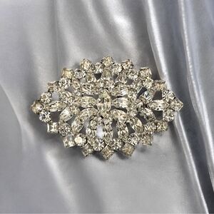 Vintage Silver Clear Rhinestone Crystal Oval Brooch Rhodium Plated 2.38" Rare VG